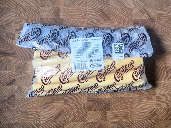 Сыр 1 кг ГОРНЫЙ СЫРОВАР (Балыковый копчёный) в Тюмени